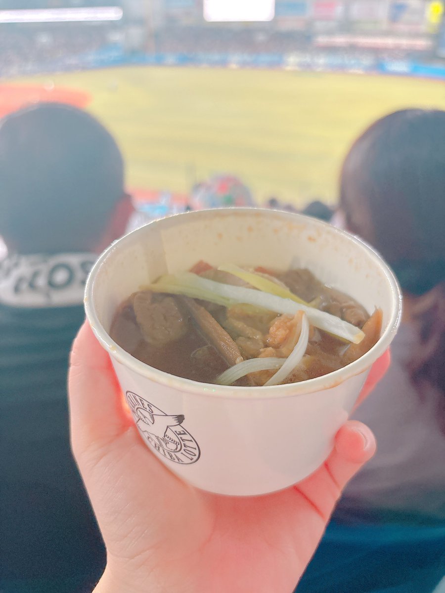 クリームセウのスイートとチリ、田所のモツ煮でした😚スイートマヨのついたえびせんがうますぎる、クリームセウスイートが一番好きかもしれない🍤
#いただきマリン