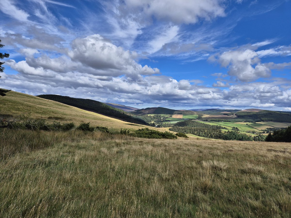 A great day out along the hilly tracks near #Tomintoul in the glorious weather! Didn't see anyone on the 6 mile walk with the kids!
Had to stop at #Lost on the way home of course!😀 #Scotland #loveukweather