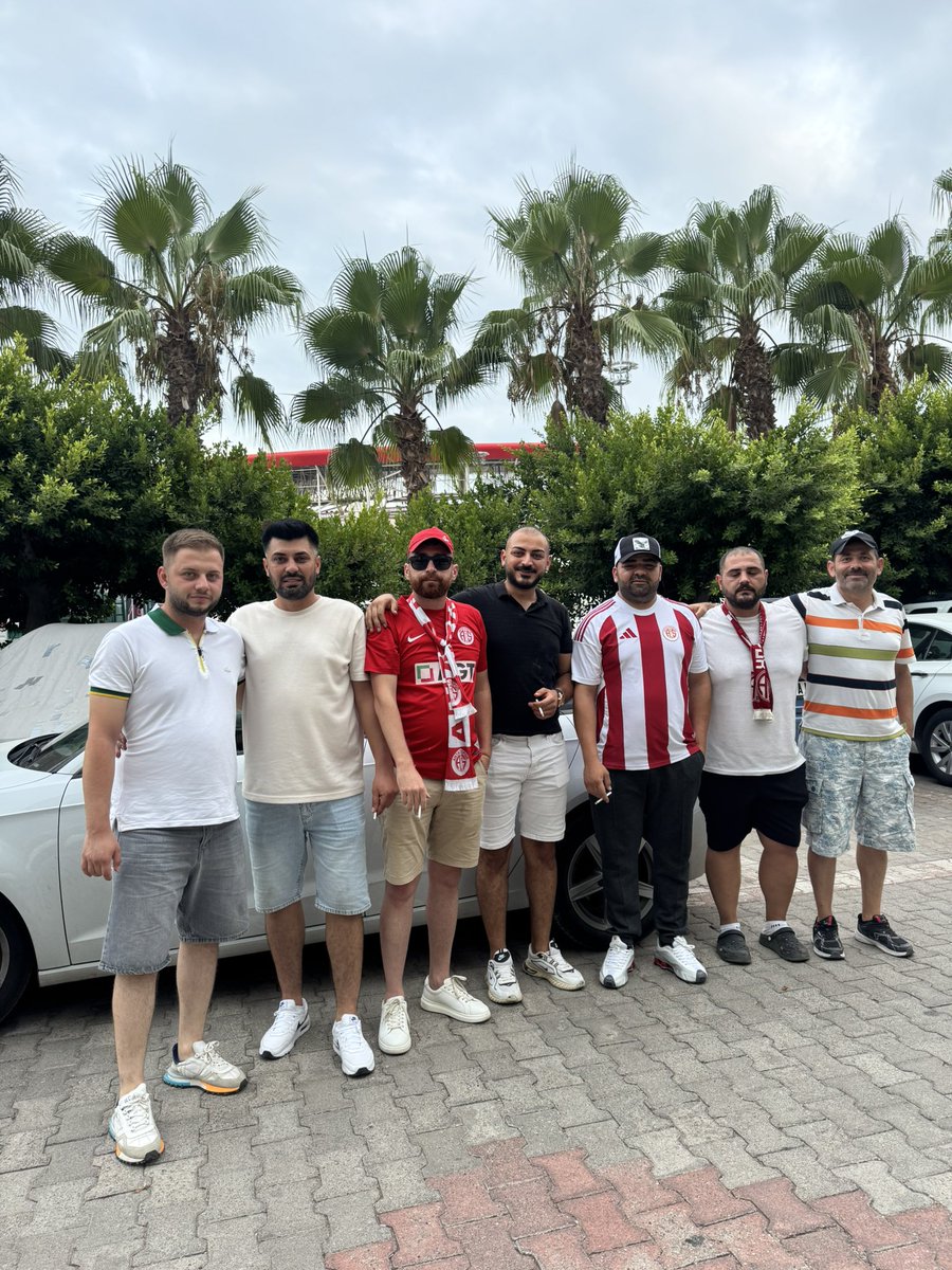 Hazırsanız başlıyoruz ❤️🤍

<a href="/Antalyaspor/">Hesap.com Antalyaspor</a>