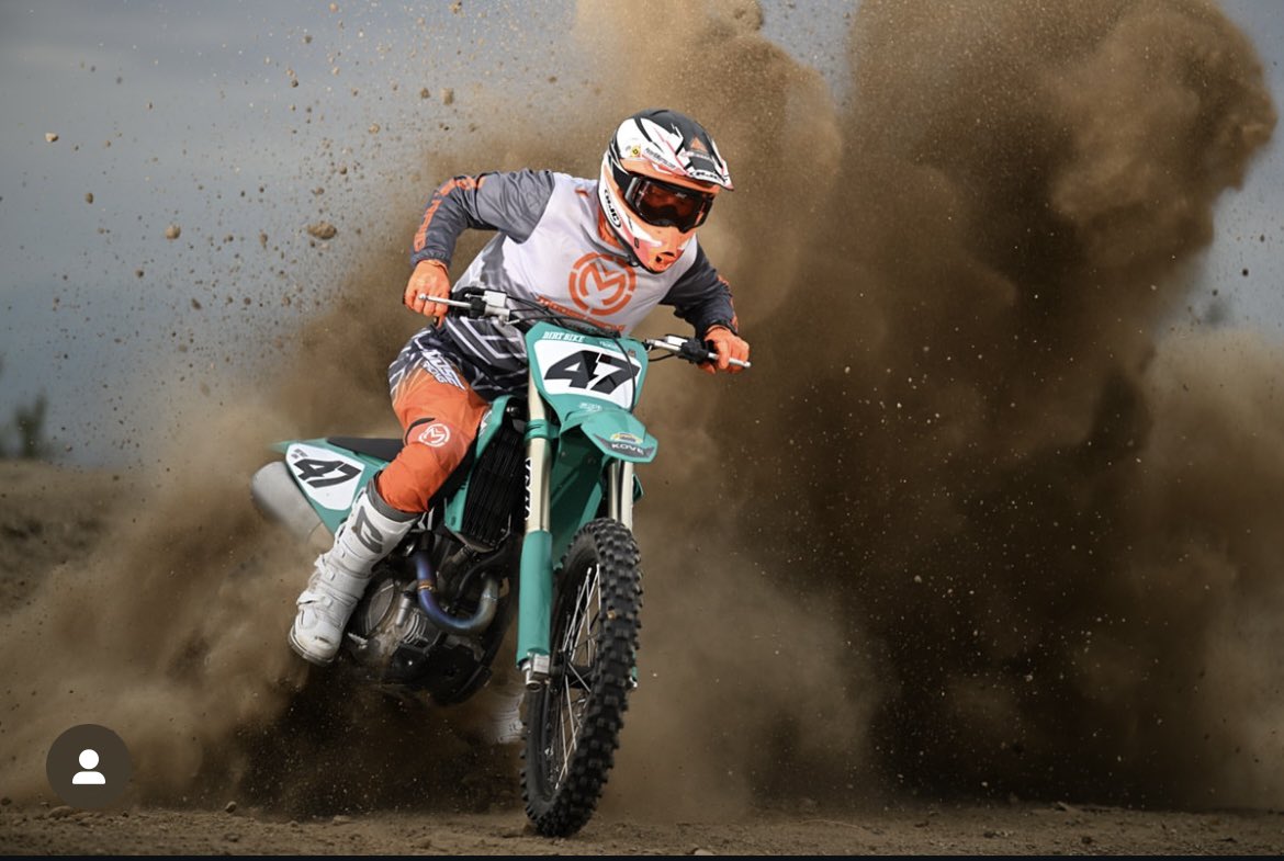 joehenner's tweet photo. What a week in SoCal testing the new Factory edition 250 &amp; 450! https://t.co/G2Qwdy8ALb
