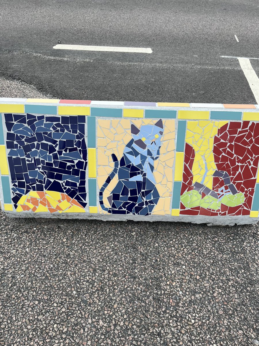 zykons's tweet image. Найден ЛуКОТшенко