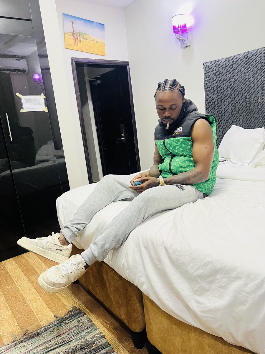 Flygee_ez's tweet photo. Still on still ♋️ https://t.co/QHKJDfvnEZ