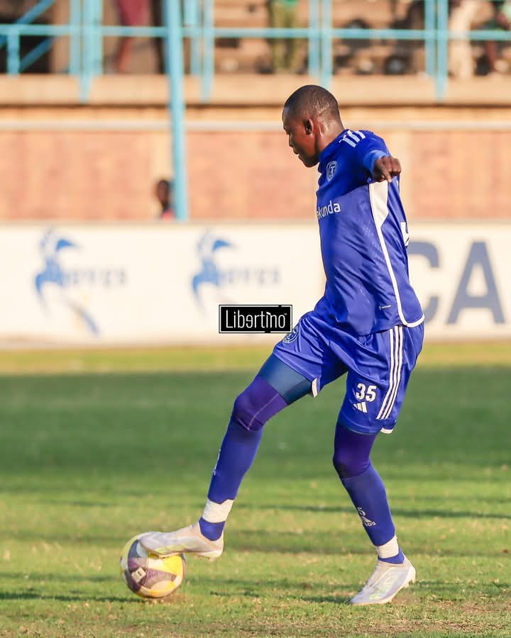 Ndini_StCollin's tweet image. Ladies &amp;amp; Gentrumeni Baba Dho💩 his ability to catch attention is on another level 

#Dembare 
#GlamourBoys 
#Chazunguza 
#HainaNgozi
#MutunhuUneMago 
#7Million