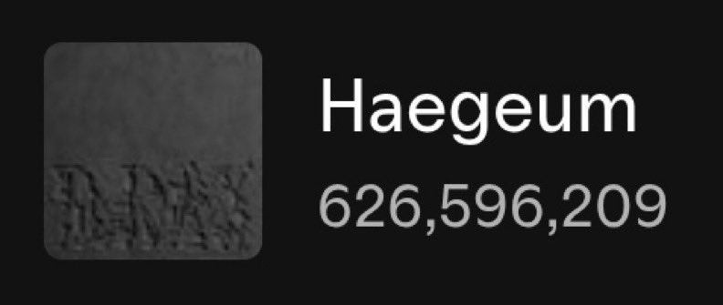 ‘Haegeum’ title do álbum ‘D-Day’ é a música que queremos entregar o 1B de stream. Como podemos ver, há três dias que os streams estão em constante crescimento, portanto, não vamos e não podemos diminuí-lo! 

Nosso perfil está cheio de playlist para o seu gosto e, para sua rotina