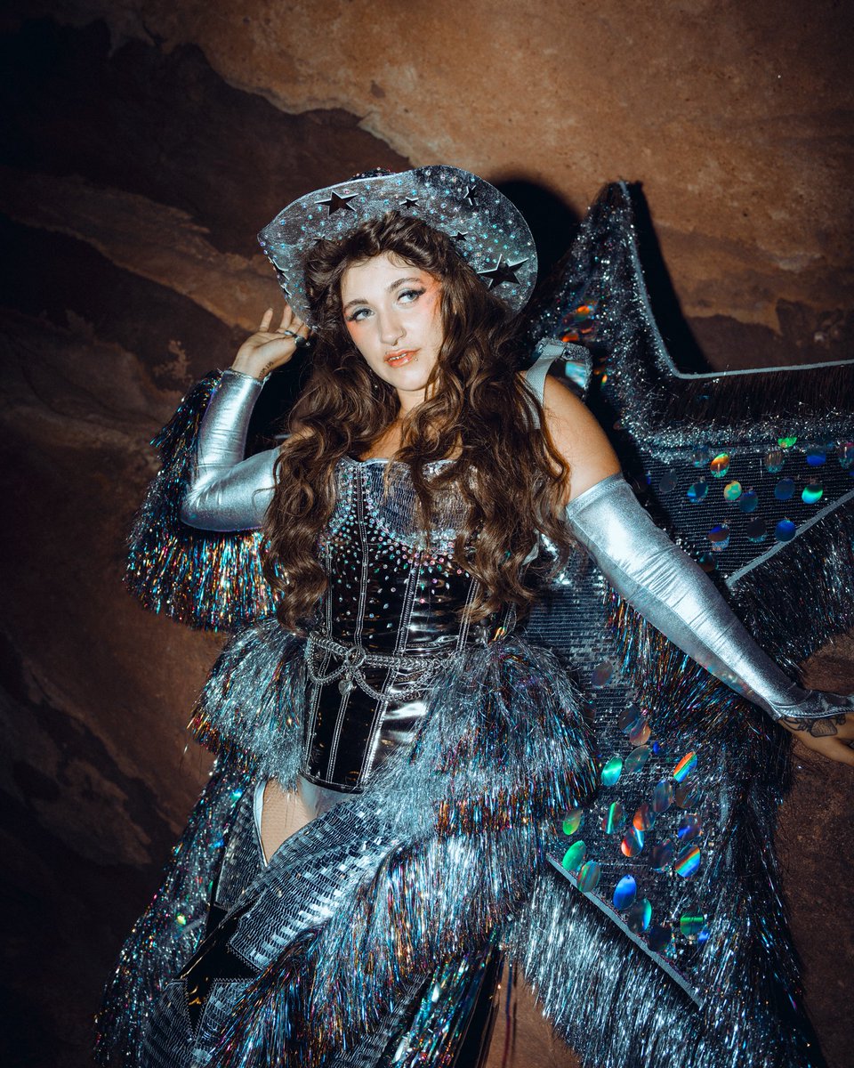 Sierra Ferrell tweet media