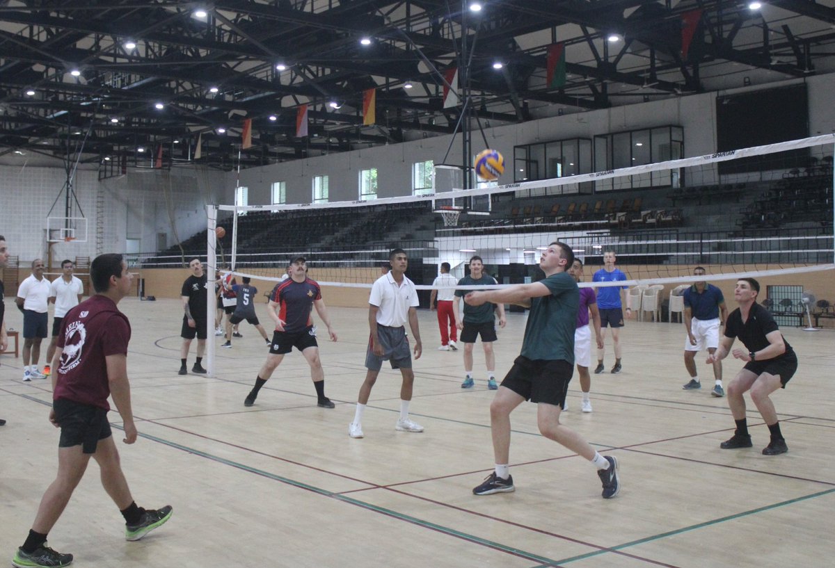 IMA_IndianArmy's tweet photo. #CadetExchangeProgramme,
Smash, Serve, Camaraderie and a #SportsmanSpirit - a friendly Volleyball Match between RMC Duntroon and IMA Dehradun.
#Training
#Sports
#Friendship
#Brotherhood
#Future_Leadership
#IndiaAustraliaFriendship
@suryacommand
@artrac_ia
@adgpi
5/n https://t.co/prKiSl85rI