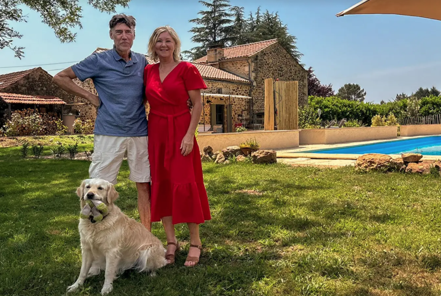 De trouwe fans hebben het waarschijnlijk al in hun agenda: vandaag start de gloednieuwe serie Ik Vertrek, om 21.30 uur op NPO1. Bestemmingen dit seizoen zijn onder meer Kroatië, Spanje, Frankrijk en Italië.