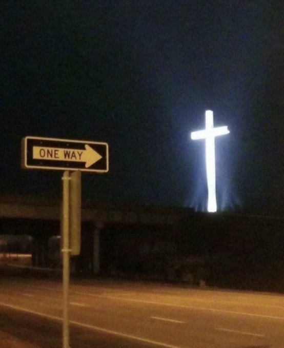 JesusSavesUs777's tweet image. There is One Way to Heaven.