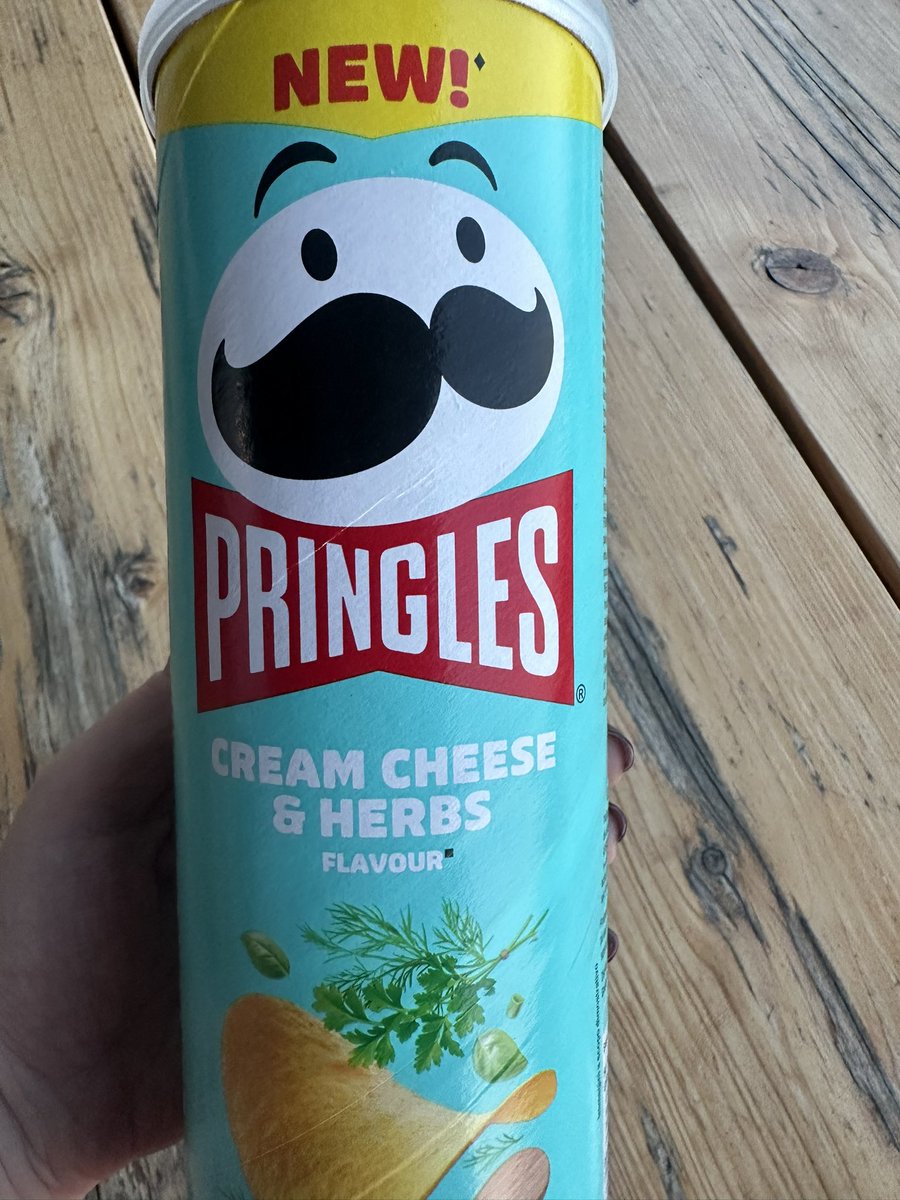 heartshapedoll's tweet image. crisps or #crack