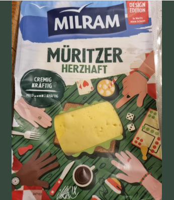 Ich teste mich aktuell durch das #Milram-Käseangebot.
Da darf man doch auch mal "Danke" an die AfDer für die tolle Werbung sagen. Ohne euch hätte ich vielleicht nie entdeckt, dass der Käse echt lecker ist.