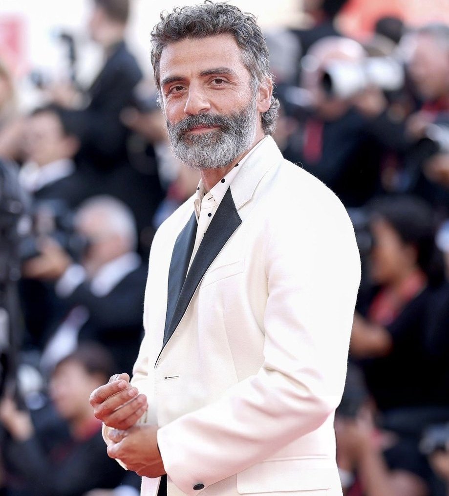 oscar isaac at the world premiere of frankenstein in venice