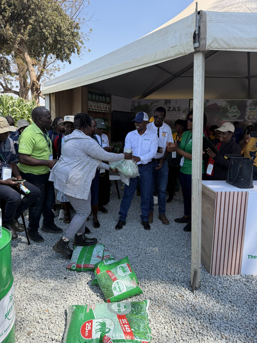 Dior Pote tweet media