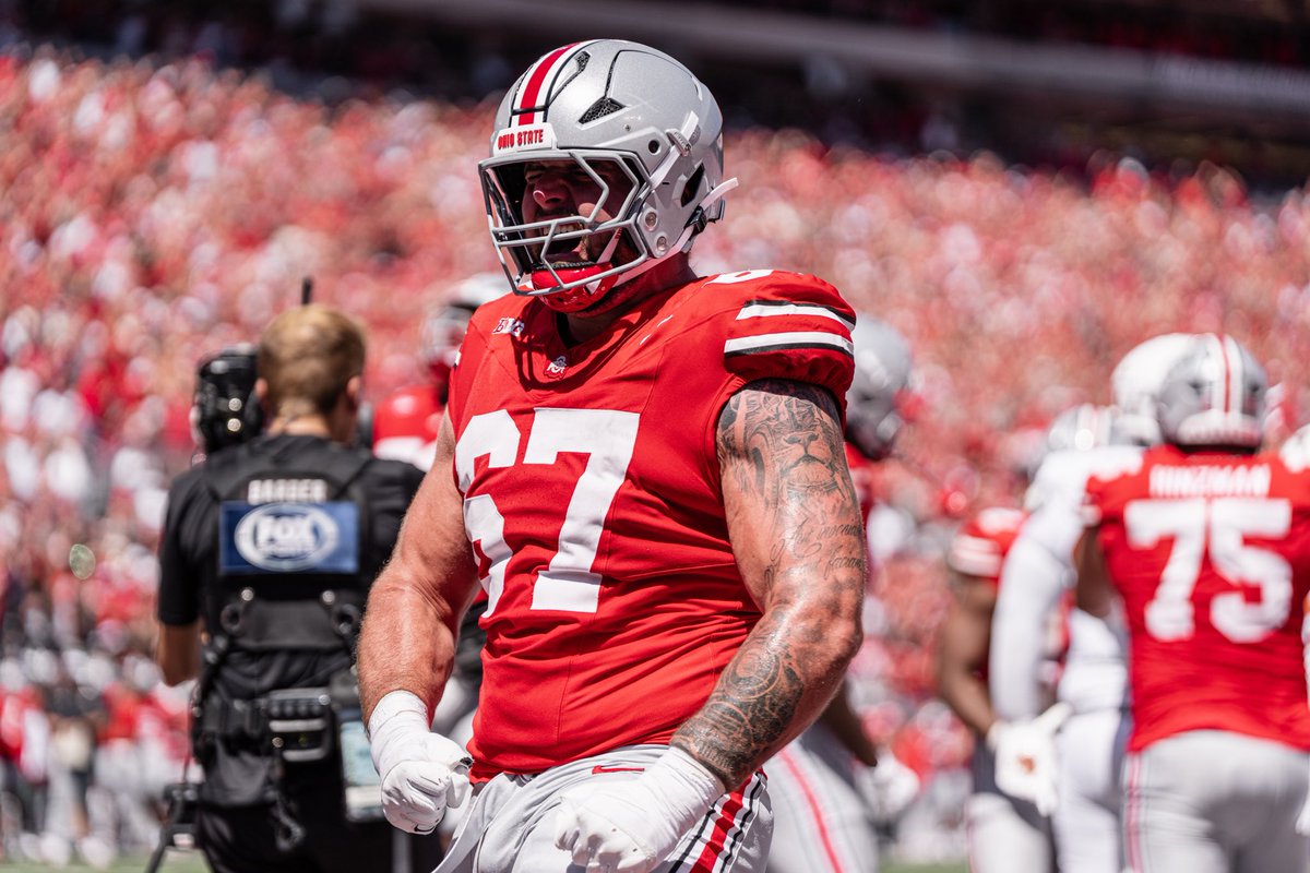 OhioStateFB's tweet image. BIG MAN LEADING THE WAY 😤

@SiereveldAustin | #GoBucks