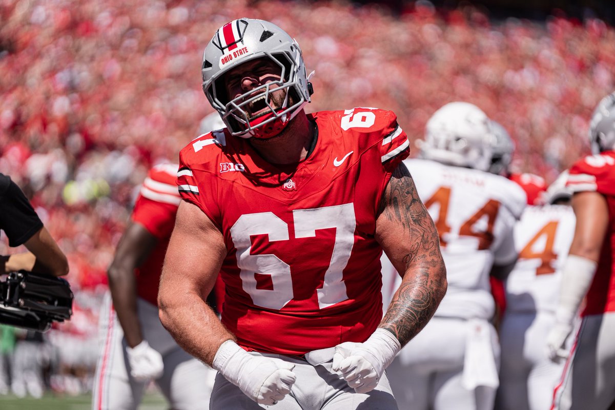 OhioStateFB's tweet image. BIG MAN LEADING THE WAY 😤

@SiereveldAustin | #GoBucks