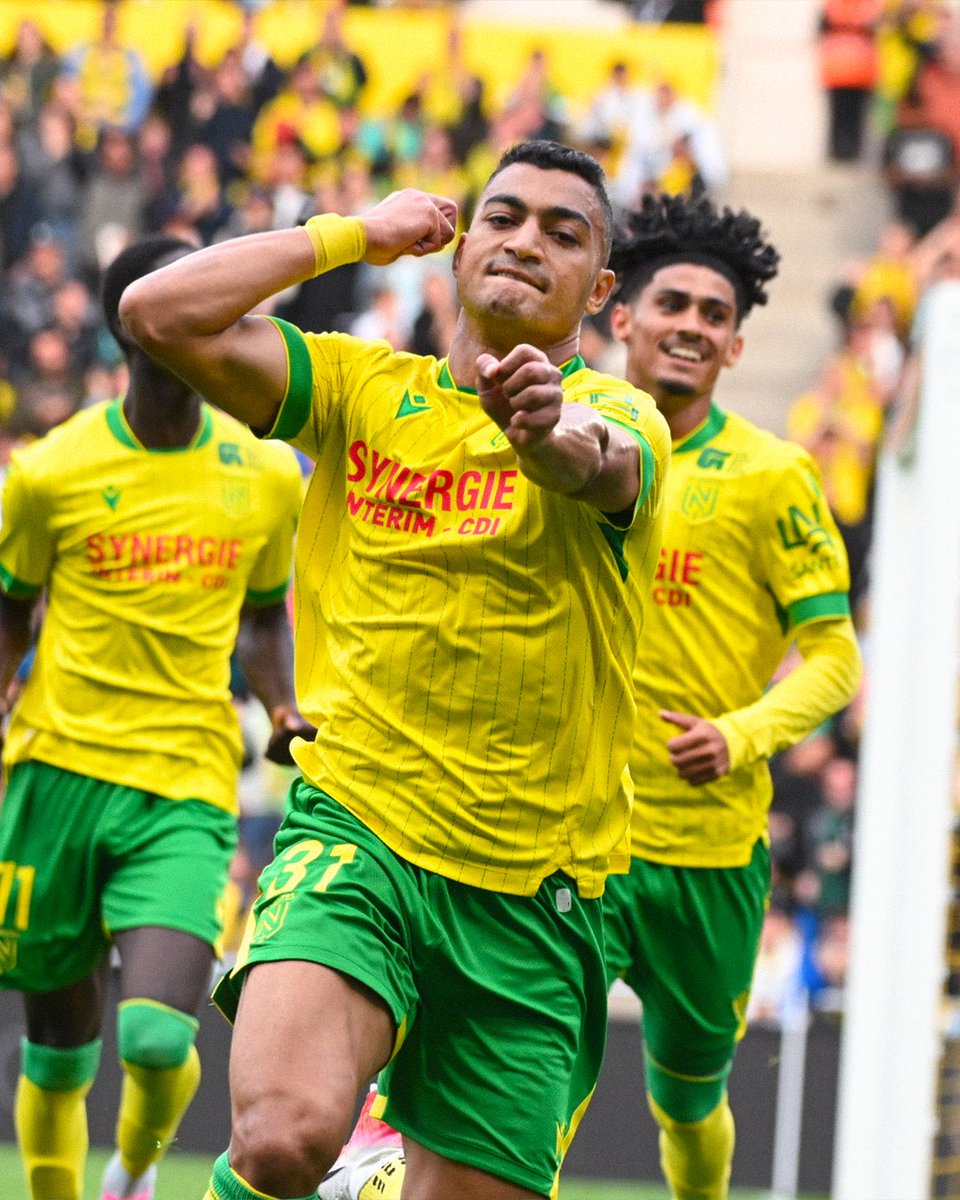 Oui monsieuuur 🏹

𝟭-𝟬 #fcnaja