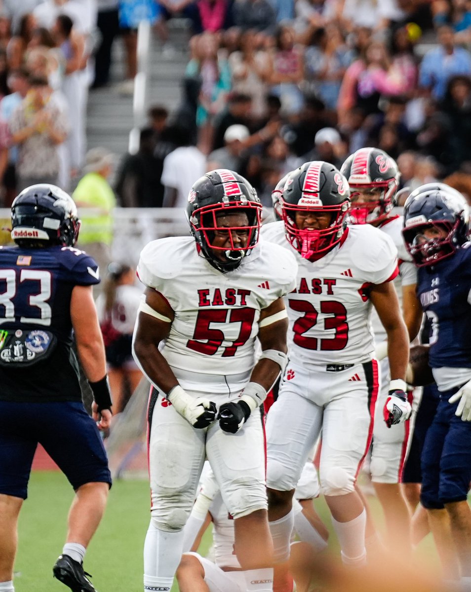 Cherry Hill East Football (@che_fball) on Twitter photo Some more photos from the WIN. 
1-0 🔴⚪️⚫️ Some more photos from the WIN. 
1-0 🔴⚪️⚫️