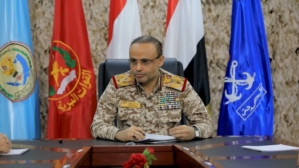 "نقول للصهاينة ثأرنا لا يبات وتنتظركم أيام سوداء، سنواجه التحدي بالتحدي ولن تذوقوا طعم الأمن بعد اليوم أيها الصهاينة"

الرئيس مهدي المشاط

#اليمن_مع_غزة_حتى_النصر
#غزه_تقاوم_وستنتصر_بأذن_الله
#Yemen
#النصر
#الحوثي