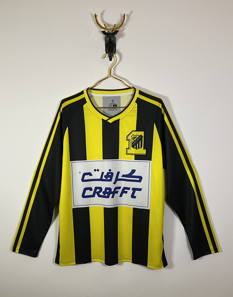 جمهور الذهب يا أبطال الدوري 🫡

تيشيرتات الاتحاد الكلاسيكية لعام 1999 و عام 2003 متوفره الان وعليها عرض اسطوري✨

🇸🇦 بمناسبة #اليوم_الوطني … بسعر خاص 95 ريال 🔥

⚠️ الكمية محدودة 🤩
اطلبه الآن: swigastore.com
#الاتحاد