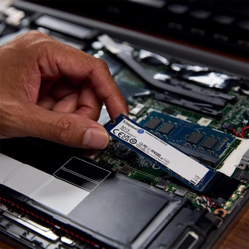 fmoliveira1931's tweet image. 🔥SSD M.2 NVMe Kingston NV3, 1TB, Gen4, 6000MB/s

💵 R$ 355
🎟 Cupom: C0RREML10

✅ mercadolivre.com/sec/11AQGKV

⚠️ Sujeito a alteração de preço sem prévio aviso.

#ondecomprar #SSDM2