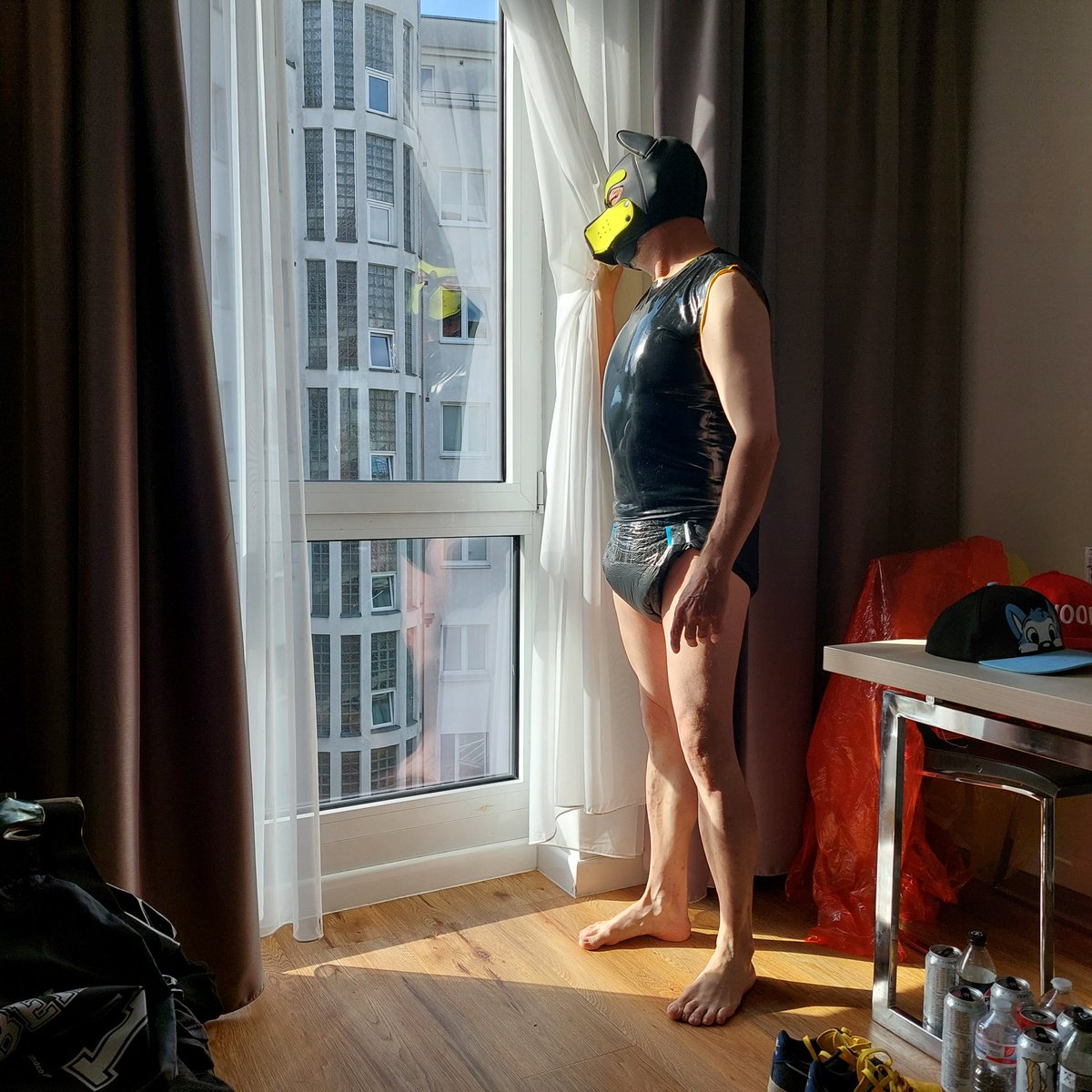 dboycph's tweet image. New day, new diaper 🖤