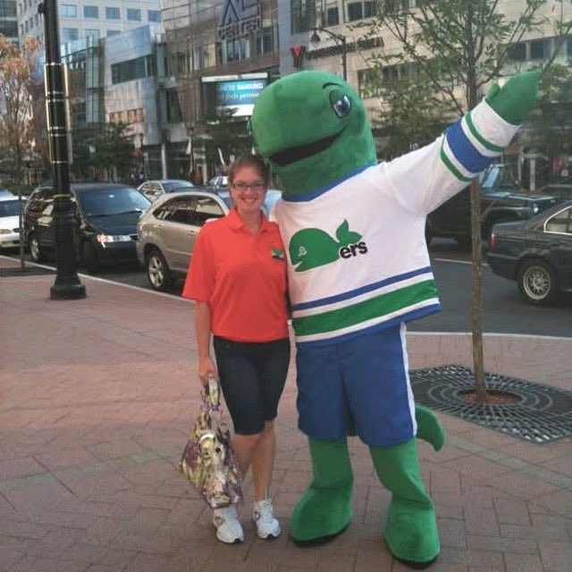 Hands off our team! It’s always sunny in Hartford, Connecticut! Call the WNBA today!