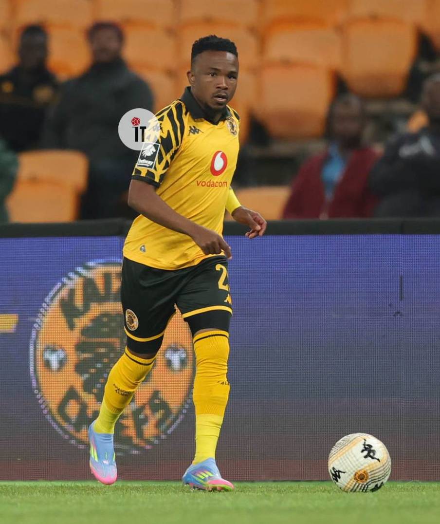 Aubrey_Senyolo's tweet image. No Kaizer Chiefs Supporter will pass this post without leaving a LIKE ❤️ for Paseka Mako 

#Amakhosi4Life| #BetwayPrem| Sirino| Mmodi| Shabalala| Nabi| Brandon Peterson| Mthethwa| Monyane| Mako| Golden Arrows