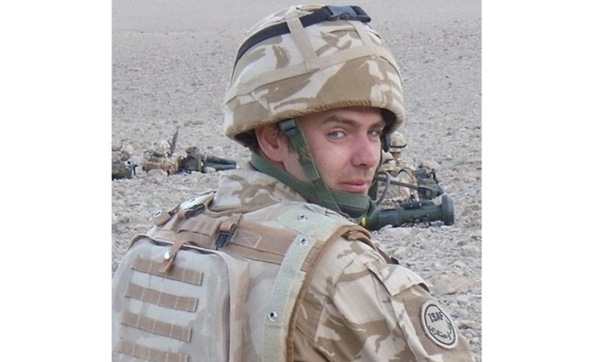 31st August, 2009

Sergeant Stuart Millar aged 40, and Private Kevin Elliott aged 24, both from The Black Watch, 3rd Battalion The Royal Regiment of Scotland, were killed whilst on foot patrol in Babaji, Helmand Province, Afghanistan 

Lest we Forget these brave men 🏴󠁧󠁢󠁳󠁣󠁴󠁿🇬🇧