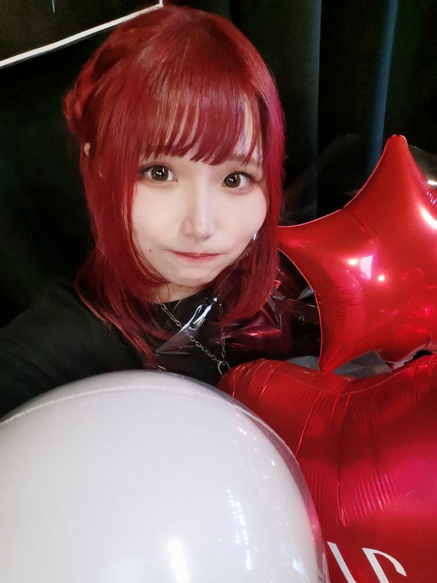 ui__hat's tweet image. #BROKENDIAMOND 
ダイアモンドホールワンマンライブ！無事終了しました！
来てくれた方も出演してくれたみんなも、スタッフさんも
あの場所にいてくれて関わってくれたみんながだいすき、
言葉にするのは苦手なのでライブでこれからも伝えていきます
本当にありがとう また遊ぼうね☺️  #HATEandTEARS