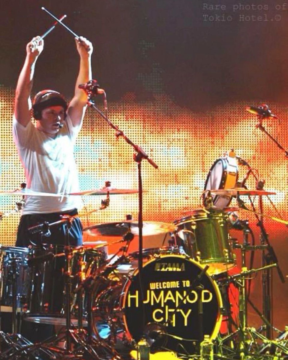 LucyTH1's tweet image. Every band has a member who speaks loudest without words.