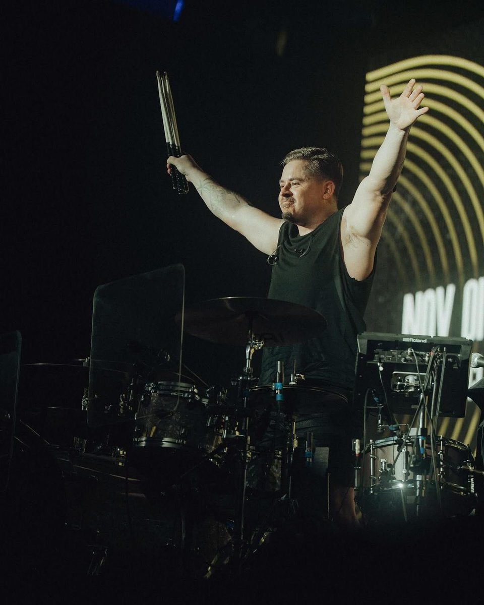 LucyTH1's tweet image. Every band has a member who speaks loudest without words.