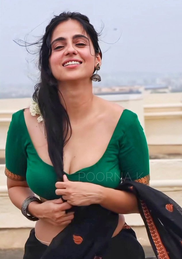 GznoiJQbIAAjBPK?format=jpg&name=900x900