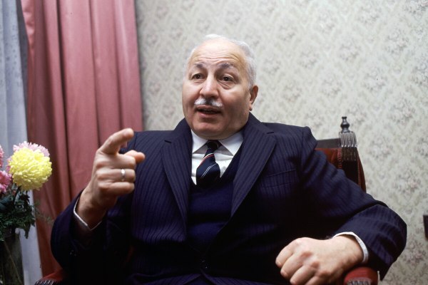 yeninesilgirgir's tweet image. Erbakan'a #30Ağustos Hakkında Sorarlar.
"Biz 30 Ağustos'un Yanında veya Karşısında Değil İçindeyiz." Cevabını Verir.
#BizSevdalıyız