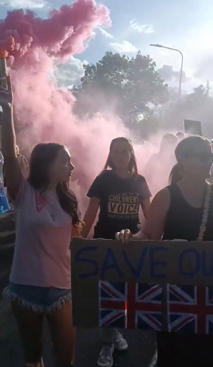 It is a clear choice:

Either you support the backwards violent invaders or you support our people &amp; our right to a homeland. 

Those who are not for us are against us.