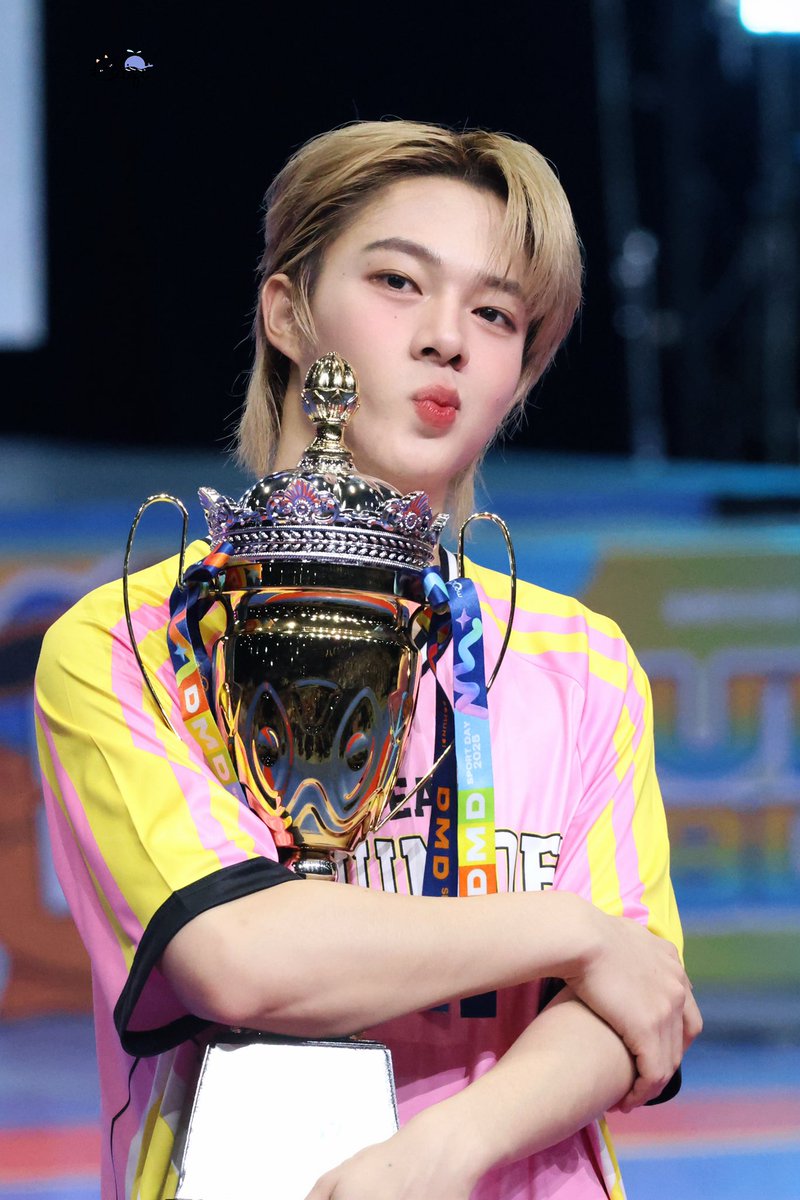 GN❤️

CHEER FOR ZEENUNEW
#DMDSPORTDAY2025

— <a href="/CwrNew/">NuNew</a> ♡ #NuNew