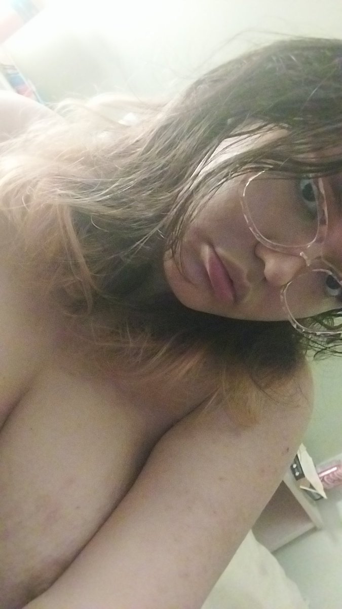 ThicAutisticc's tweet photo. @RoshioStarman Like me?? https://t.co/euoDHLIPt8