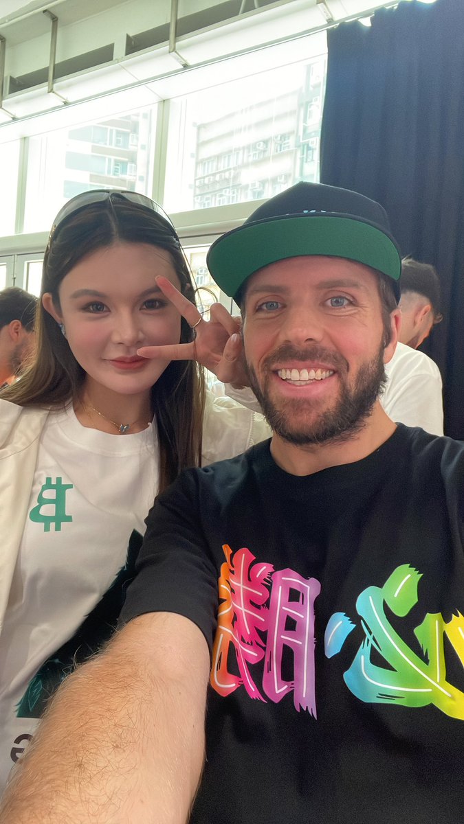 BobBodily's tweet image. Very sad to leave Hong Kong, but very happy to make it back home!
What a week! I'll do a proper recap later, but for now here are a few updates:
1. ODIN·FUN relaunched last week and we've already done 500 BTC volume in the last few days. Truly a comeback story for the ages.
2.…