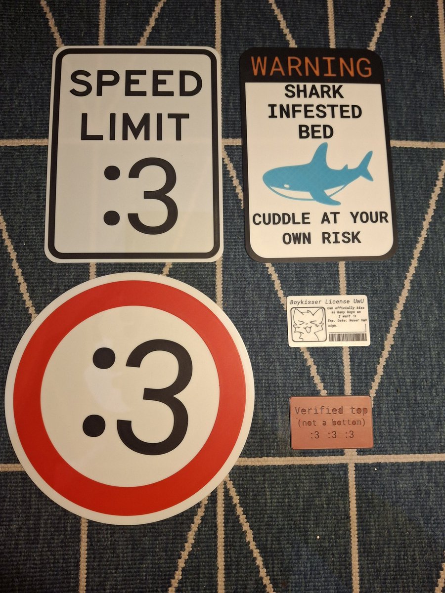 curr collection :3
tomorrow, it's goanna grow even more ^~^ :333