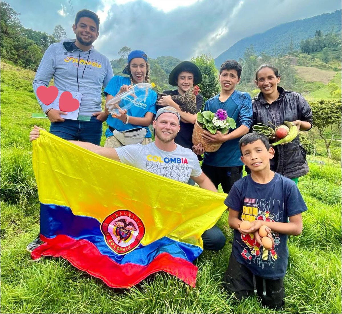 faberburgos's tweet image. Llevo los últimos 8 años llevando el amor por la ciencia a los jóvenes creando contenido, siempre ha valido la pena y cada paso ha sido un reto… #SERASpace