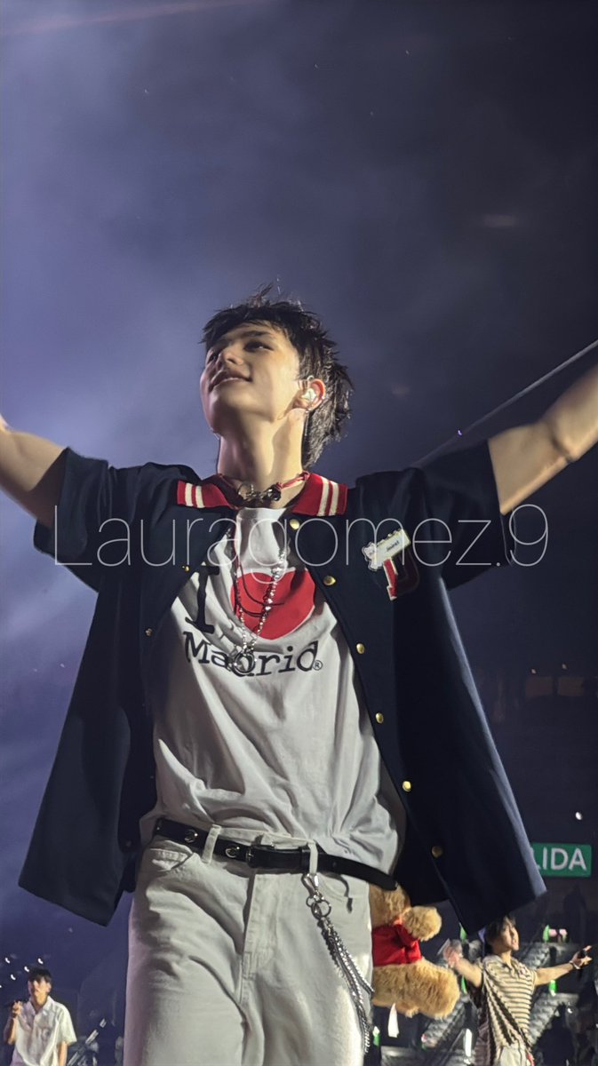 LAURA GOMEZ tweet media