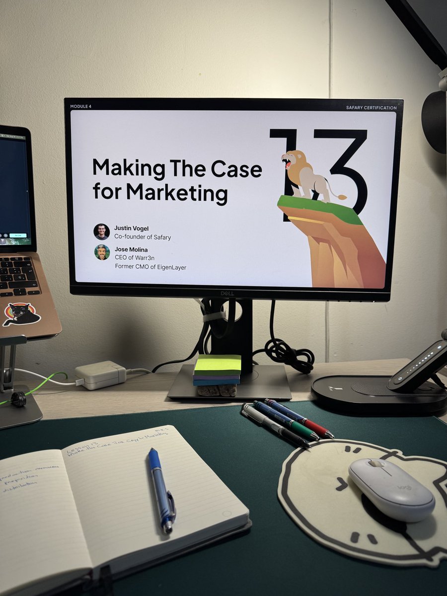 juicybitnina tweet media