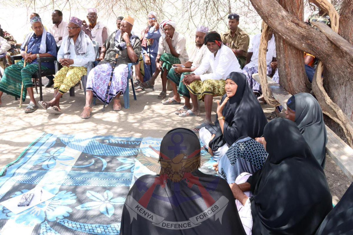 kdfinfo's tweet photo. Kenya Defence Forces (KDF) troops stationed at Diff in Wajir South Sub-County convened a Key Leaders’ Engagement (KLE) at Diff town, bringing together security agencies, administrative officials, and community leaders in a multi-agency initiative aimed at strengthening peace and stability in the region.

See more: https://t.co/TFMPkxbTkQ