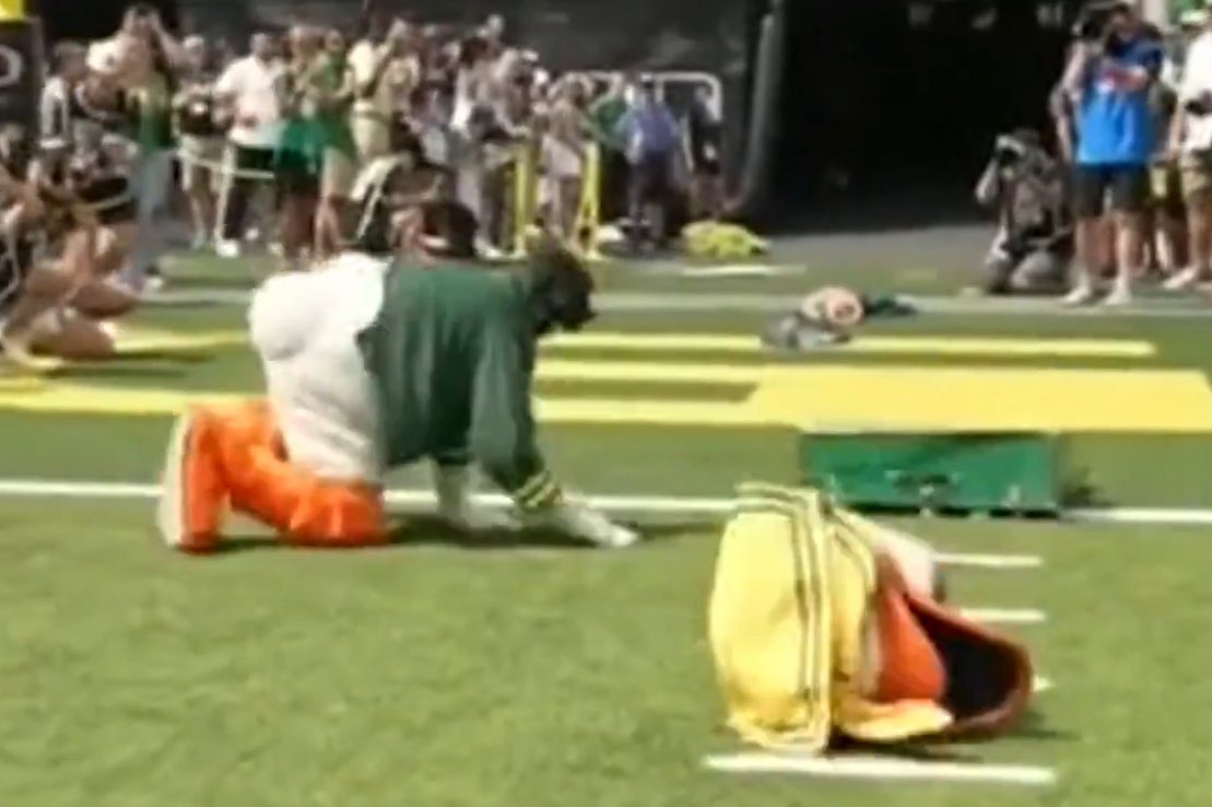 Danny O'Neil tweet media