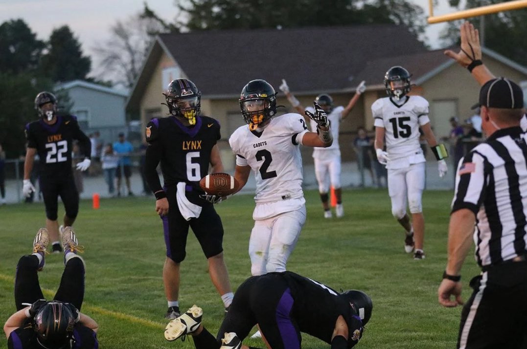 Check out my highlight - hudl.com/v/2SXnhW 
Week 1 at Webster City 
- 137 rec yds (3rd in 3A) 
- 8 rec (3rd in 3A) 
- 1 rec td