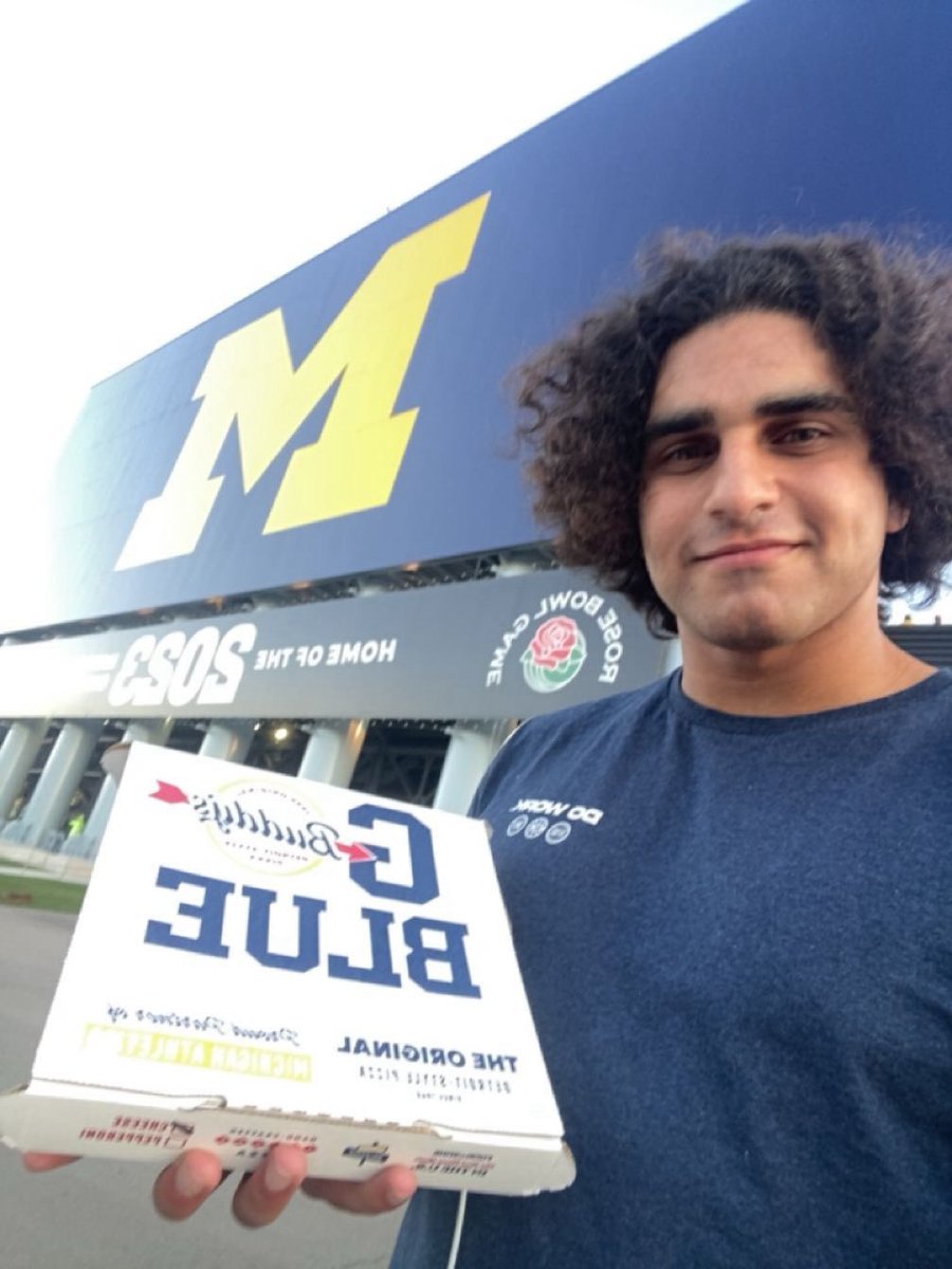 GOOOOO BLUE #uofm #michigan #thebighouse #michiganvsnewmexico #michiganfootball