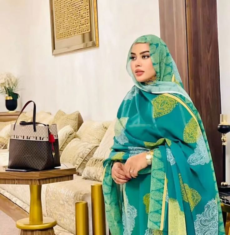 بنت موريتانيا.. جمال أصيل يروي حكاية الصحراء وسحر الأرض الذهبية ✨🇲🇷