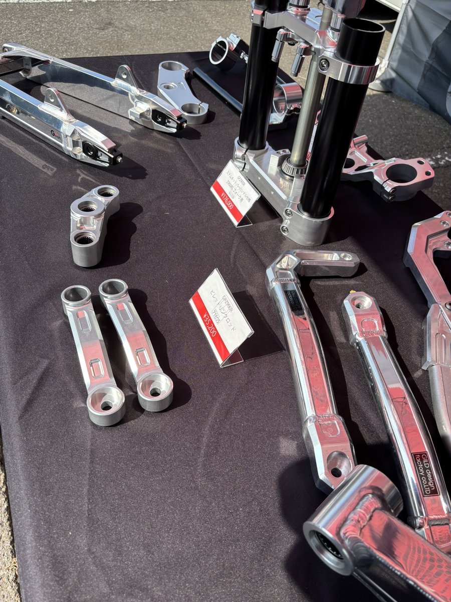 Gilddesign_F's tweet photo. NINJA CUSTOM RIDING FESTIVAL 2025 に出展しています。
足回りに関するご相談も承っておりますので、ぜひお気軽にブースまでお立ち寄りください。

#GPZ900R
#NINJA
#GILDdesign https://t.co/FtKEh9ZSdi
