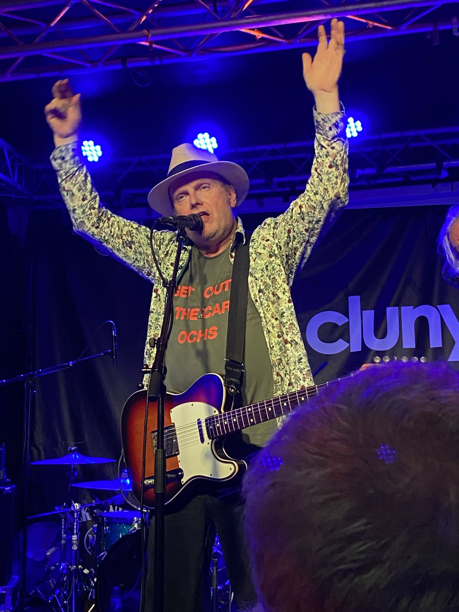 AndyRickeard's tweet photo. Luke Haines and Peter Buck at the Cluny. Newcastle. Wonderful. https://t.co/IgKucBIzqk
