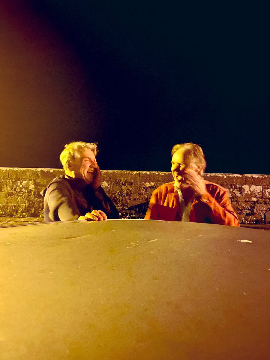 reglooby's tweet photo. Four weeks ago we lost Sean Rocks. The kindest, funniest guy & a great friend. Two weeks earlier we celebrated two OBs at #GIAF, by feasting on seafood in Barna. An epic night filled with laughter, that continued by the Atlantic. A Last Supper to treasure.
Codladh Sámh Sean 💔 https://t.co/4pqfjiIDr8