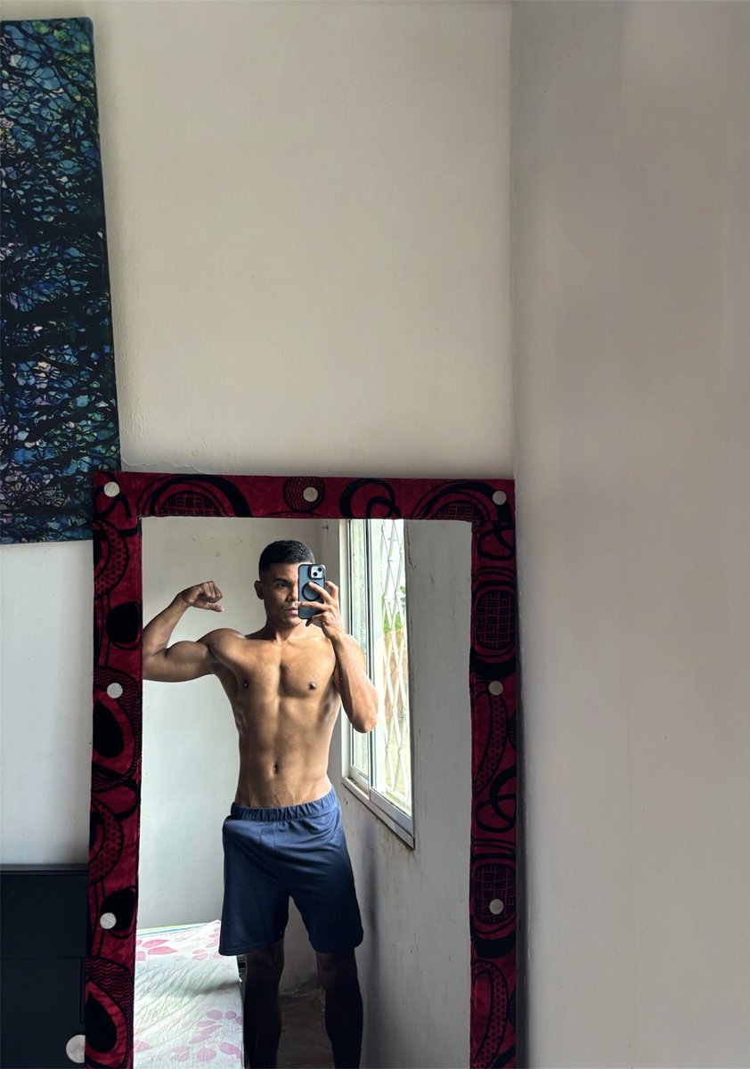 Iván ⚡ tweet media