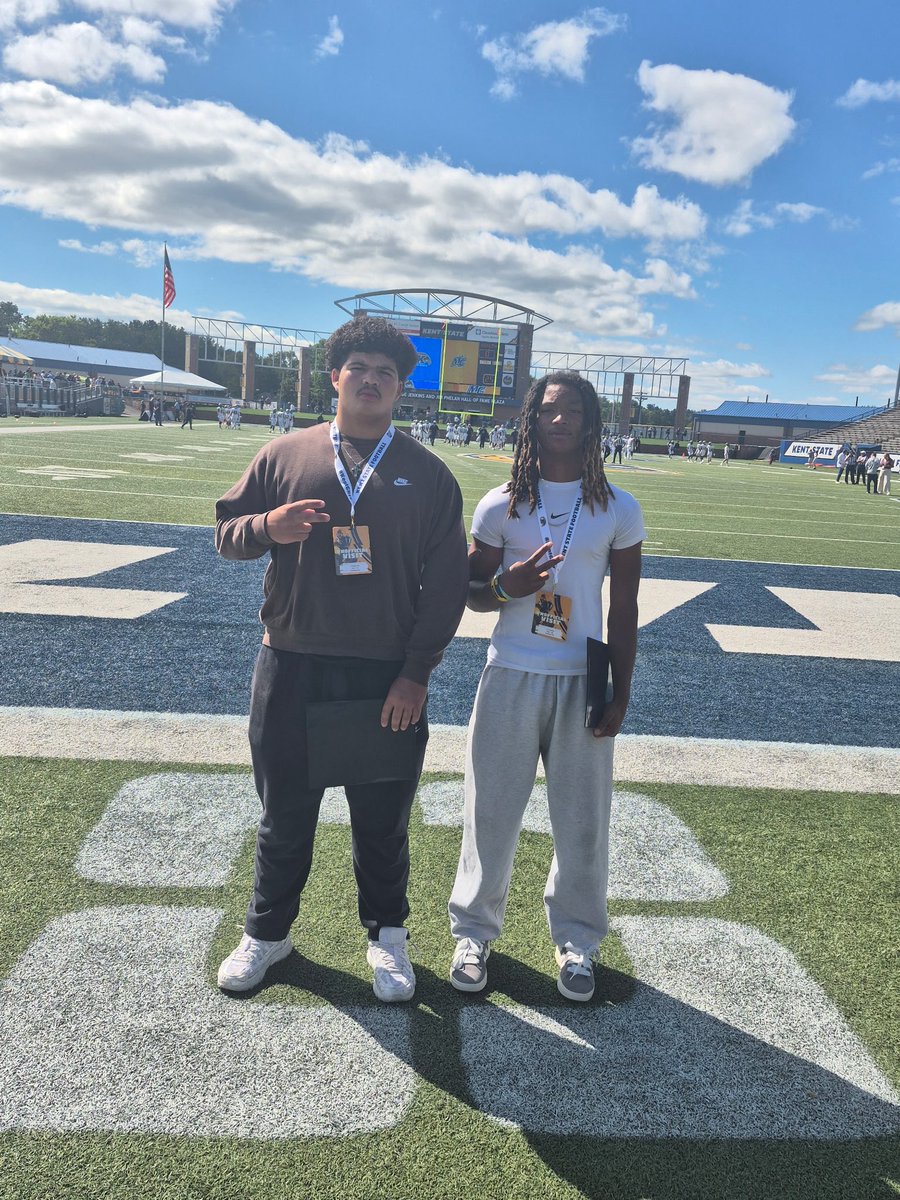 Had a great first visit at <a href="/KentStFootball/">Kent State Football</a> ! Thank you to the coaches and staff there for making the experience even better. All glory to God 🙏🏽.@northropfb <a href="/CoachMarkWatson/">Mark Watson Jr.</a> <a href="/_MoIbrahim/">Coach Mo</a> <a href="/TractionAp/">TractionAP</a> <a href="/Coach_r0zaay/">Kalen Desrosiers</a> <a href="/Dre_Muhammad/">Dre Muhammad</a> <a href="/Q_Wash2/">Quinten Washington</a> <a href="/CamdenDayy/">Camden Day</a> <a href="/coachmacarney/">Mark A. Carney - Coach MAC</a>